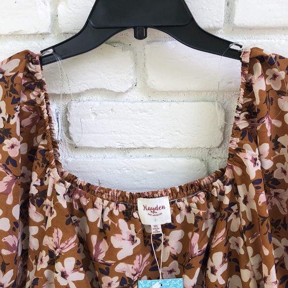 NWT- Hayden bohemian dress. Size 1XL and Medium - Picture 3 of 8